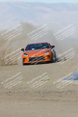 media/Sep-15-2024-Speed Ventures (Sun) [[7a54f7ed2f]]/Black Group/Session 1 (Outside Grapevine)/